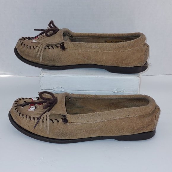Minnetonka Thunderbird Moccasin Sz 8 - Picture 2 of 5